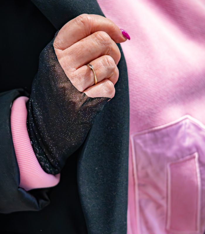 Detail van styling door Herma imago-stylist met aandacht voor kleur, vorm en uitstraling